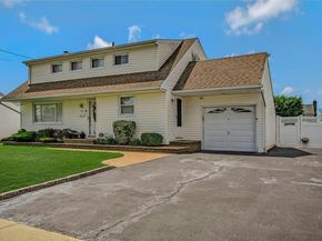 532 Alwick Avenue, West Islip NY 11795