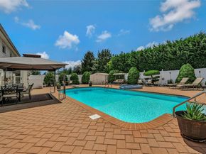 532 Alwick Avenue, West Islip NY 11795