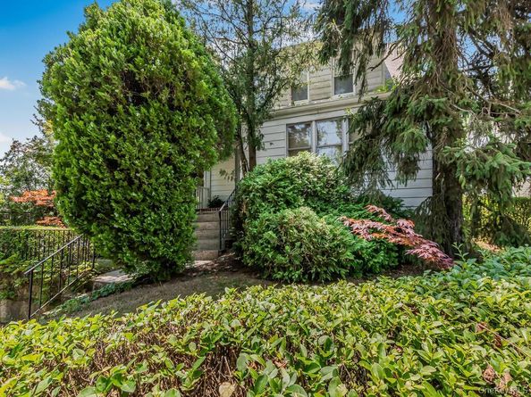 300 AKA 490 Odell Avenue, Yonkers NY 10703