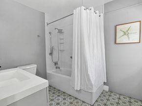 15 Heminway Avenue, New Rochelle NY 10801
