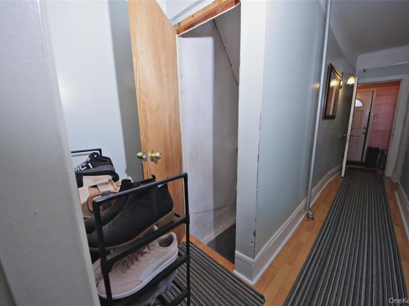 3128 Seymour Avenue, Bronx NY 10469