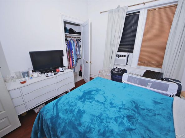 3128 Seymour Avenue, Bronx NY 10469