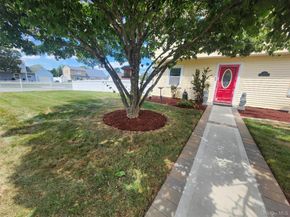 3 Brook Lane, Levittown NY 11756