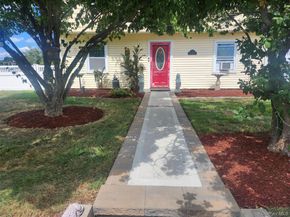 3 Brook Lane, Levittown NY 11756