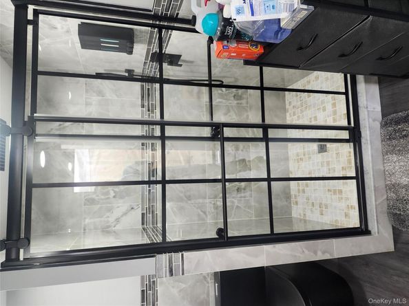 3 Brook Lane, Levittown NY 11756