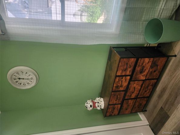 3 Brook Lane, Levittown NY 11756