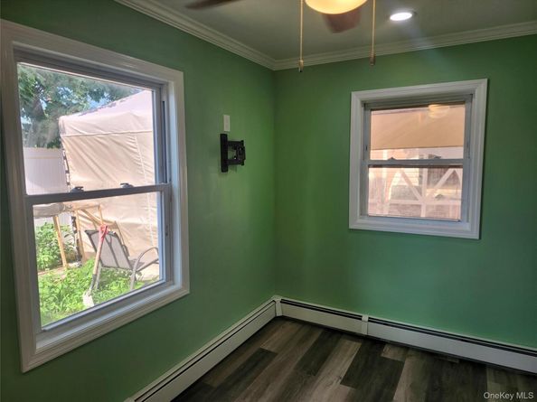 3 Brook Lane, Levittown NY 11756