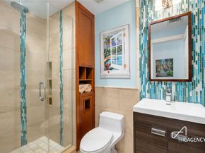 50 Ships Point Lane, Oyster Bay NY 11771