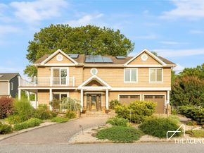 50 Ships Point Lane, Oyster Bay NY 11771