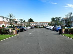 281 Wheeler Avenue 7, Valley Stream NY 11580