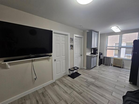 43-32 40 Street, Sunnyside NY 11104