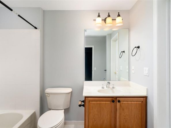 48 Avolet Court, Mount Sinai NY 11766