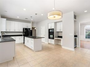 48 Avolet Court, Mount Sinai NY 11766
