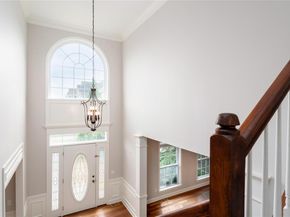 48 Avolet Court, Mount Sinai NY 11766
