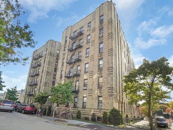 2020 E 41st Street