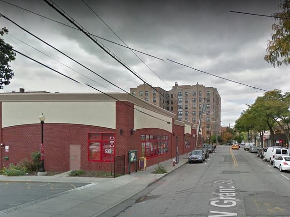 290 Collins Avenue 5D, Mount Vernon NY 10552