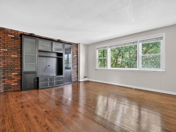 230 Huntington Avenue, Bronx NY 10465