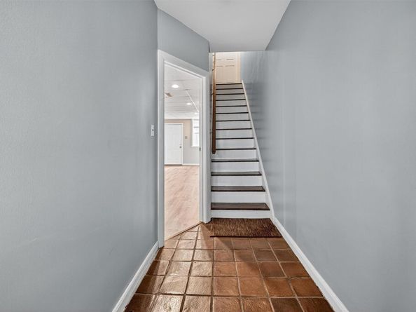 230 Huntington Avenue, Bronx NY 10465