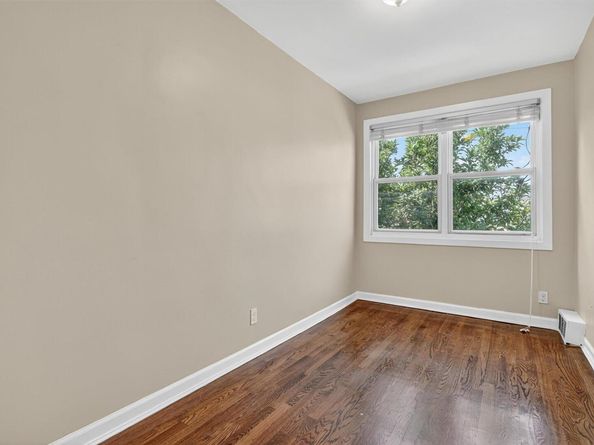 230 Huntington Avenue, Bronx NY 10465