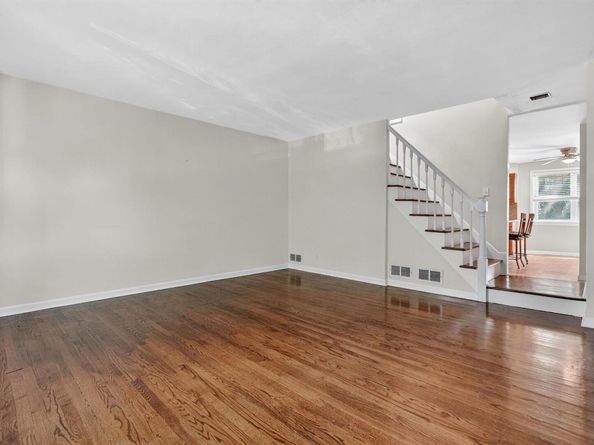 230 Huntington Avenue, Bronx NY 10465
