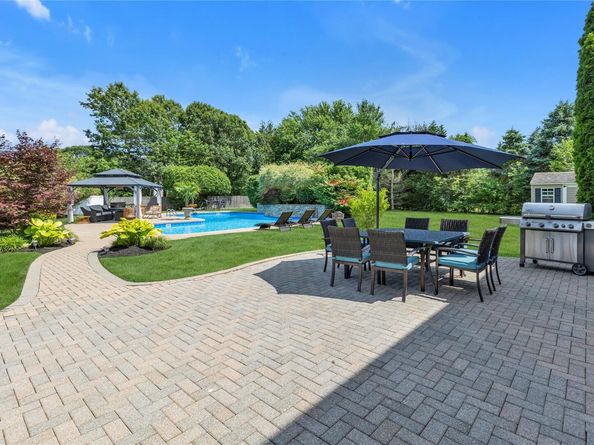 265 Hidden Acres Path, Wading River NY 11792