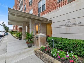 410 E Broadway 6S, Long Beach NY 11561
