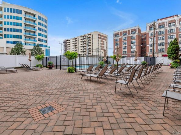 410 E Broadway 6S, Long Beach NY 11561