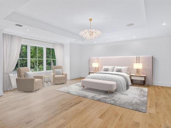 32A Pine Road, Syosset NY 11791