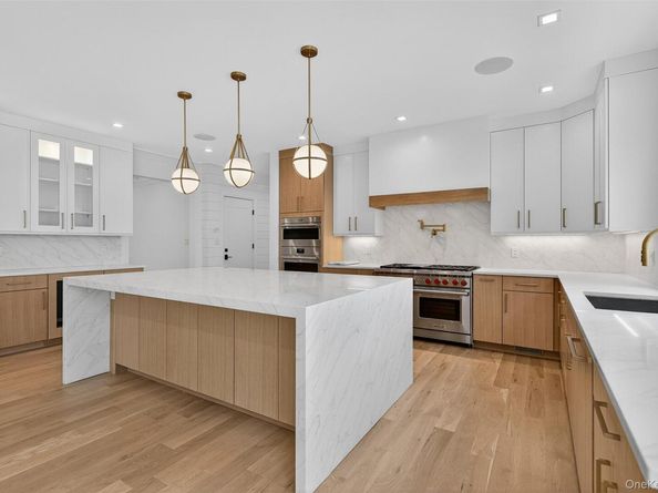 32A Pine Road, Syosset NY 11791