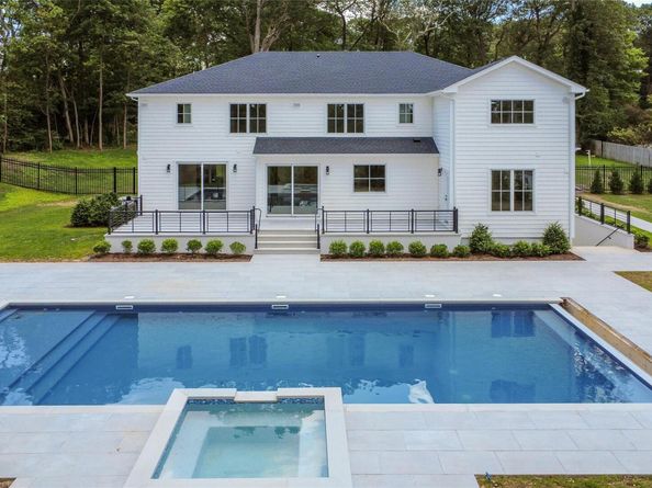 32A Pine Road, Syosset NY 11791