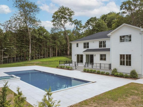 32A Pine Road, Syosset NY 11791