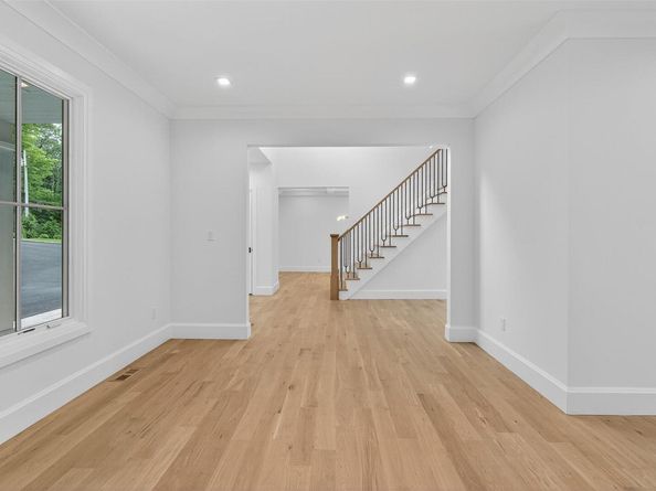 32A Pine Road, Syosset NY 11791