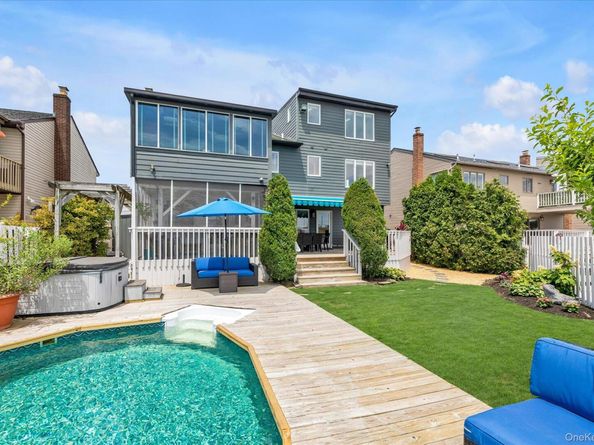 3337 Murdock Avenue, Oceanside NY 11572