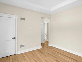 18 Roosevelt Avenue, Glen Head NY 11545