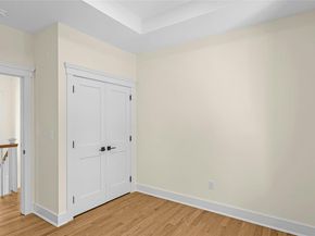 18 Roosevelt Avenue, Glen Head NY 11545