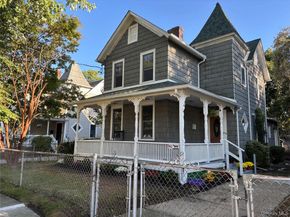 92 Walnut Street, Lynbrook NY 11563