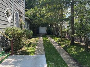 92 Walnut Street, Lynbrook NY 11563