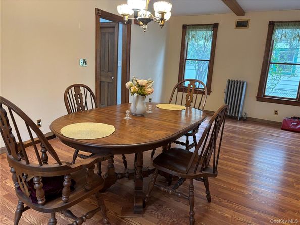 92 Walnut Street, Lynbrook NY 11563