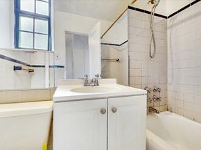 144-15 78th Rd 3A, Kew Garden Hills NY 11367