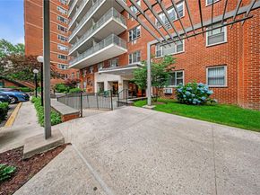 5230 39th Drive 7M, Woodside NY 11377