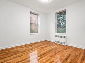 67-30 Clyde Street 3L, Forest Hills NY 11375
