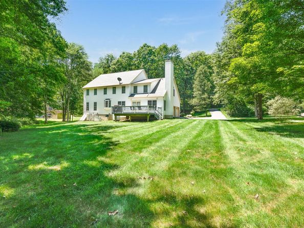 76 Warren Street, Somers NY 10589