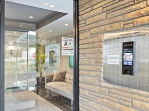 42-30 Douglaston Parkway 5N, Douglaston NY 11363