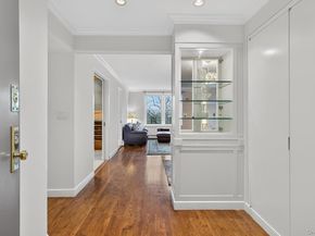 42-30 Douglaston Parkway 5N, Douglaston NY 11363