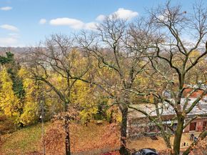 42-30 Douglaston Parkway 5N, Douglaston NY 11363