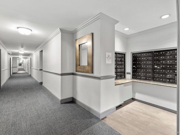 42-30 Douglaston Parkway 5N, Douglaston NY 11363