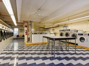 142-05 Roosevelt Avenue 328, Flushing NY 11354
