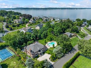 28 Whitney Circle, Glen Cove NY 11542
