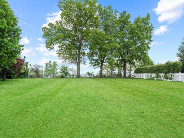 5 Cedar Lane, Glen Cove NY 11542