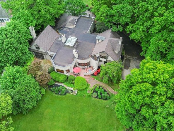 5 Cedar Lane, Glen Cove NY 11542